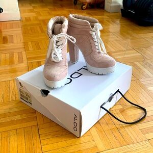Aldo sneaker bootie Nemyra size 7 light mauve/ pink
